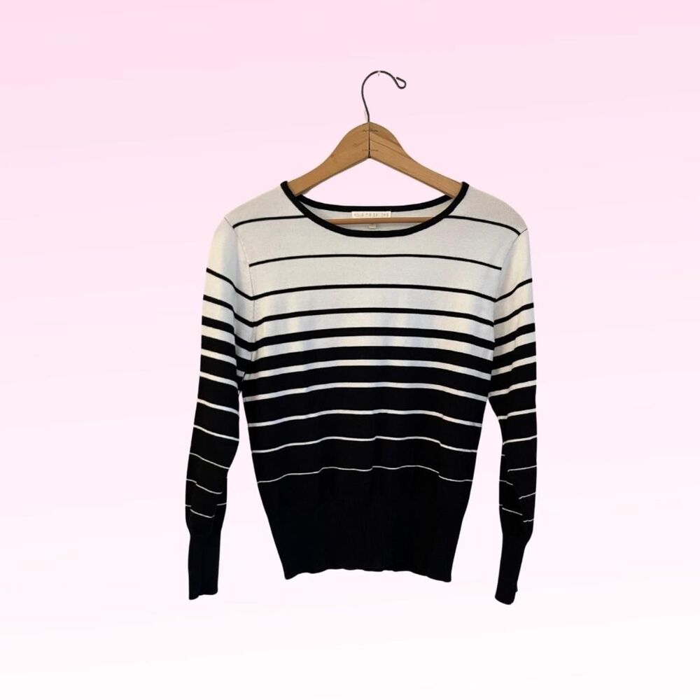 Style Me Petites Women's Black and White Jumper